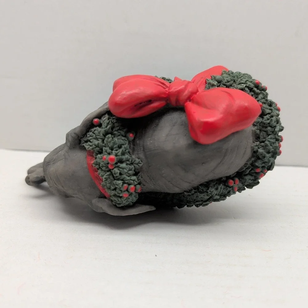 Christmas Elephant Figurine Resin Holiday Red Bow Gold Bell‎ 4.5